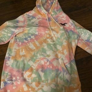 Hollister hoodie: SIZE M